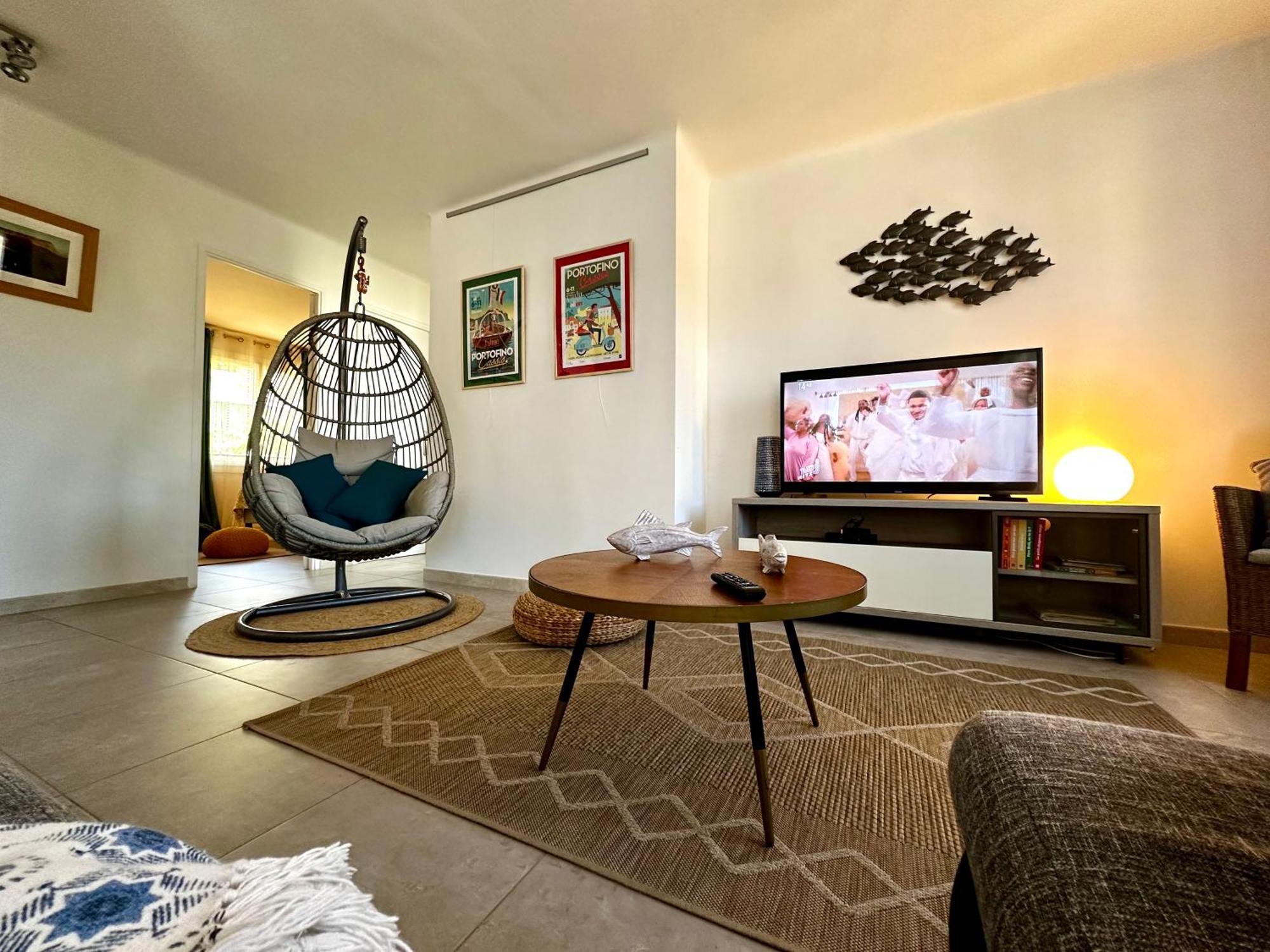 Cassis Village Options Parking And Baby Ngoại thất bức ảnh